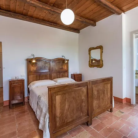 4 Bedroom Beautiful In *