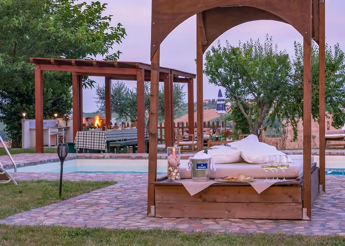 4 Bedroom Beautiful In *