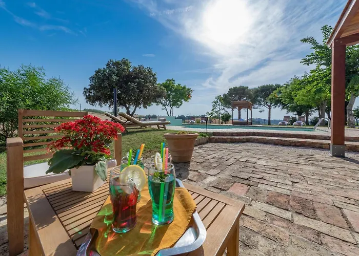 4 Bedroom Beautiful In Ferienhaus *