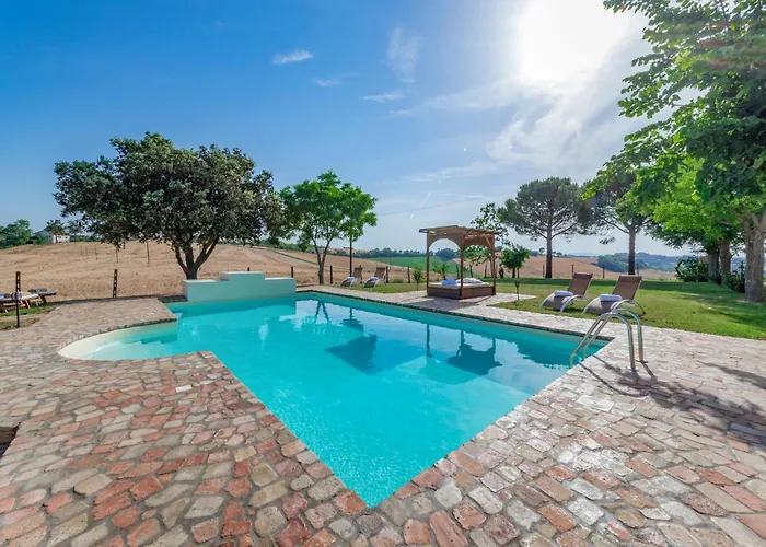 4 Bedroom Beautiful In Senigallia